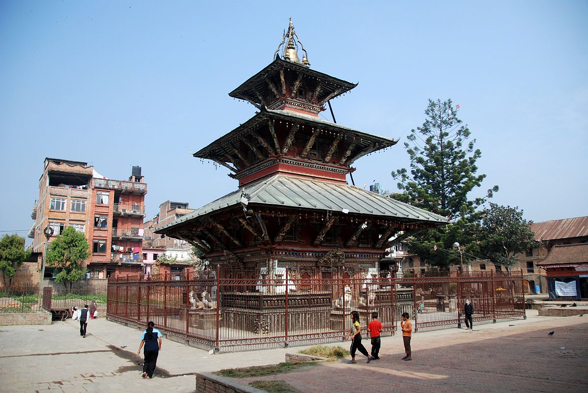 Kathmandu Patan 02 Rato Red Machhendranath Temple The God of Rain and Plenty 